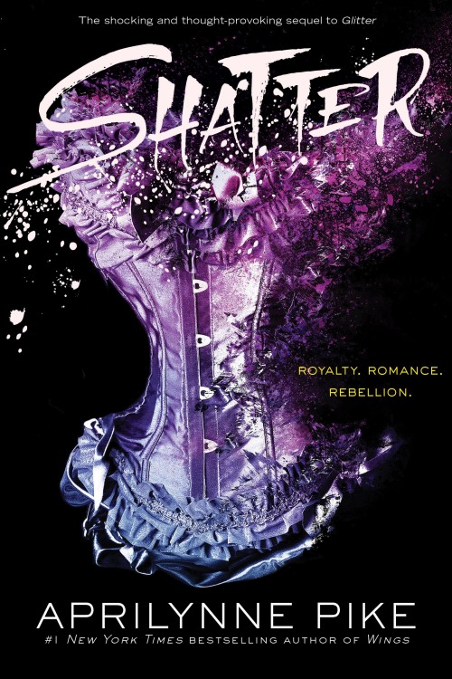 Book cover of Shatter by Aprilynne Pike